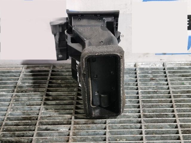 bontott NISSAN X-TRAIL II Középső Szellőző