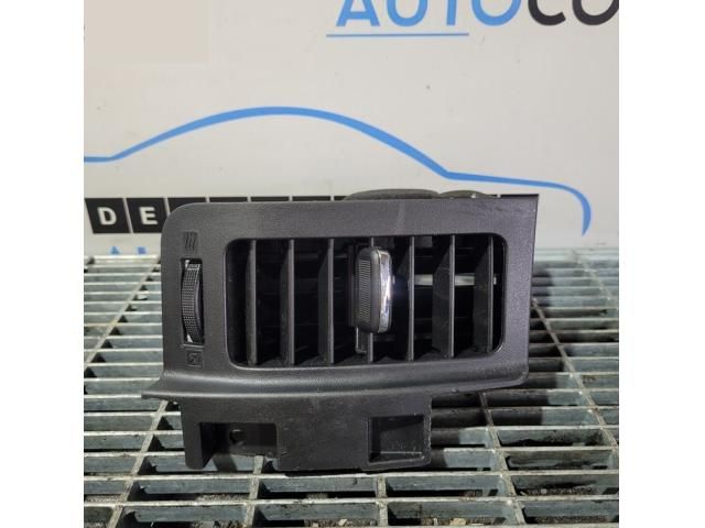 bontott NISSAN X-TRAIL II Középső Szellőző