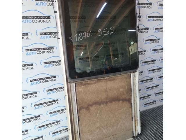 bontott NISSAN X-TRAIL II Panoráma Tető