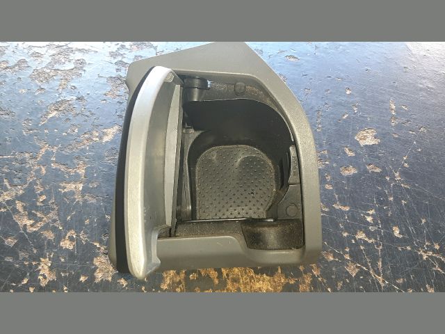 bontott NISSAN X-TRAIL II Pohártartó