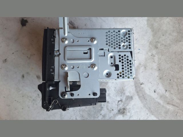 bontott NISSAN X-TRAIL II Rádió / CD