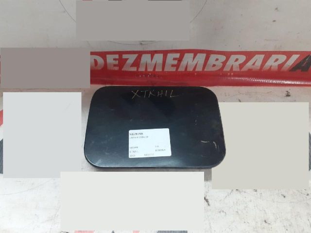 bontott NISSAN X-TRAIL II Tankajtó