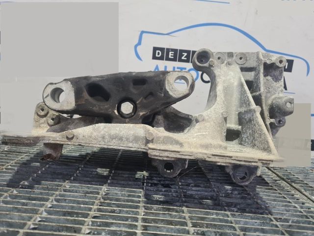 bontott NISSAN X-TRAIL II Tartó Bak