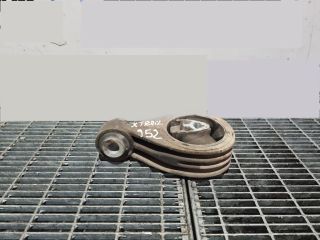 bontott NISSAN X-TRAIL II Tartó Bak