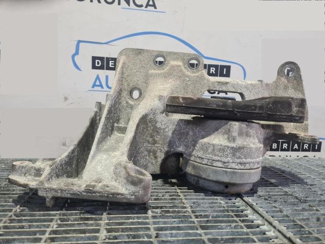 bontott NISSAN X-TRAIL II Tartó Bak