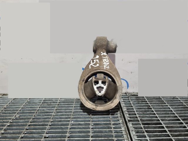 bontott NISSAN X-TRAIL II Tartó Bak