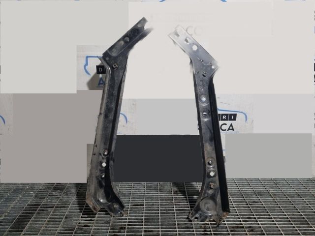 bontott NISSAN X-TRAIL II Tartó Bak