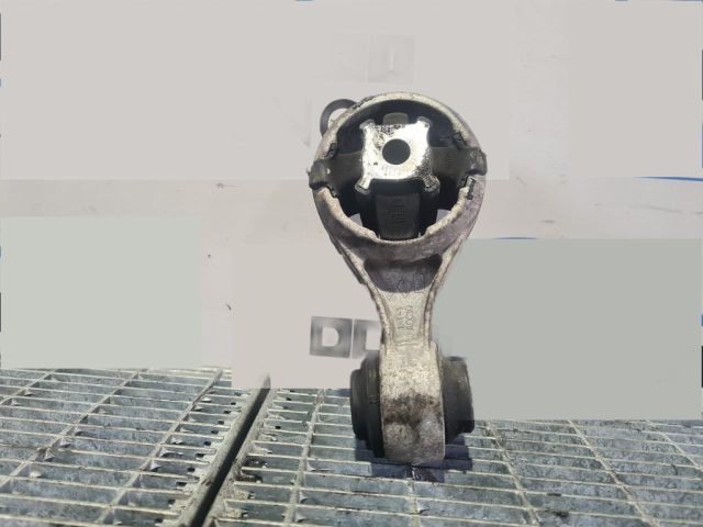 bontott NISSAN X-TRAIL II Tartó Bak