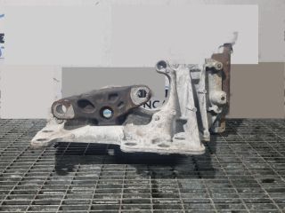 bontott NISSAN X-TRAIL II Tartó Bak