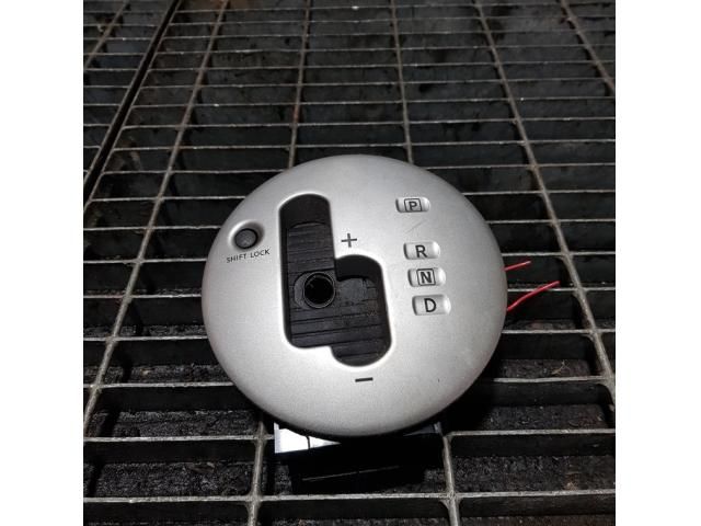 bontott NISSAN X-TRAIL II Váltószoknya