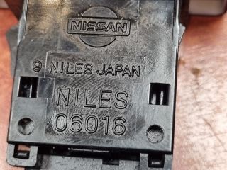 bontott NISSAN X-TRAIL II Vészvillogó Kapcsoló