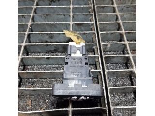 bontott NISSAN X-TRAIL II Vészvillogó Kapcsoló