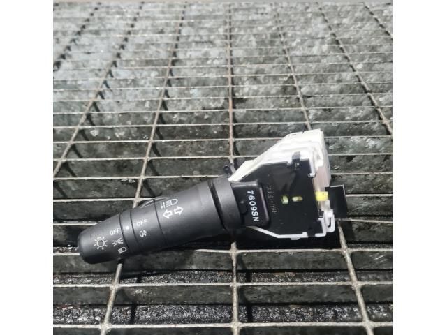 bontott NISSAN X-TRAIL II Világítás Kapcsoló