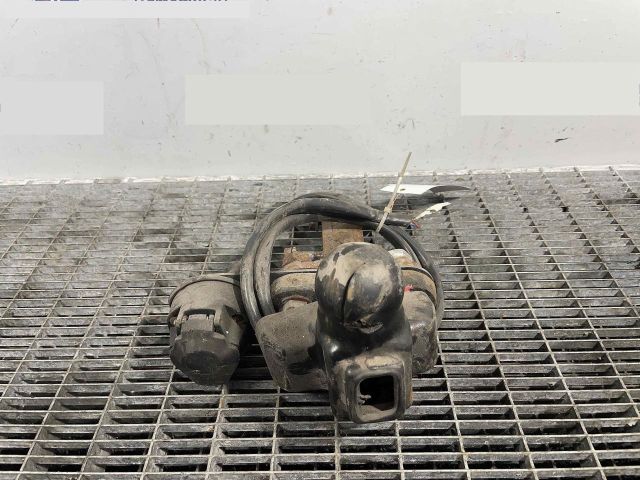 bontott NISSAN X-TRAIL II Vonóhorog