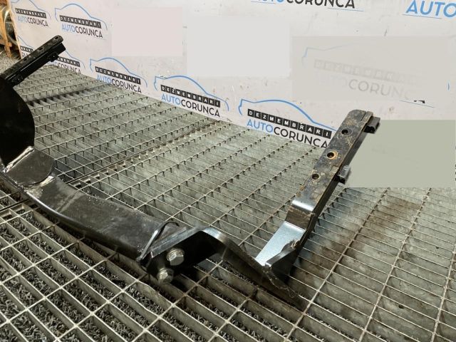 bontott NISSAN X-TRAIL II Vonóhorog