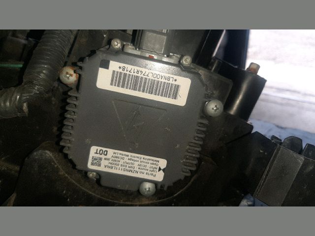 bontott NISSAN X-TRAIL II Xenon Trafó