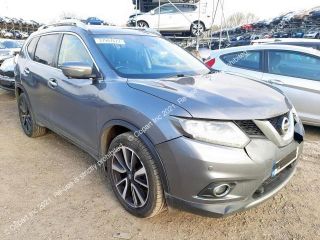 bontott NISSAN X-TRAIL III Jobb első Csonkállvány