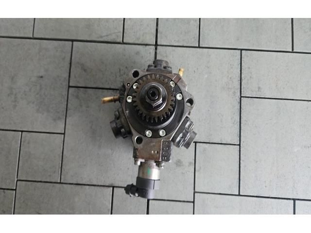 bontott NISSAN X-TRAIL III Nagynyomású Szivattyú