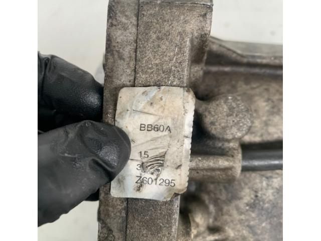 bontott NISSAN X-TRAIL III Osztómű