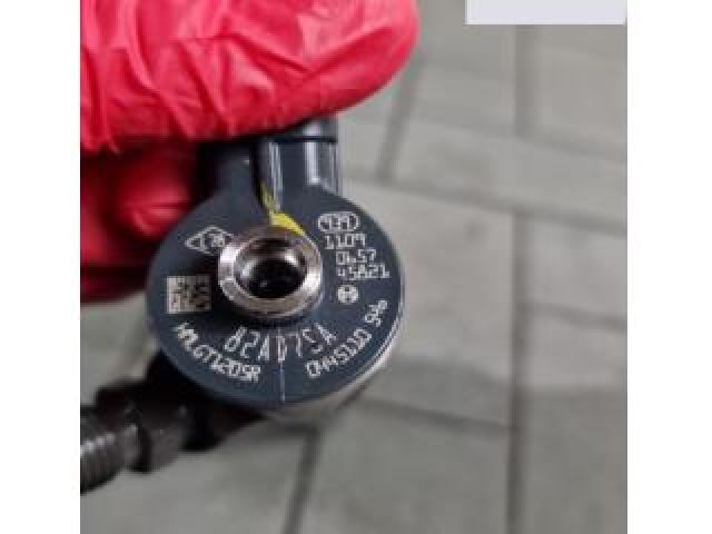 bontott NISSAN X-TRAIL III Porlasztó (1 db)