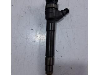 bontott NISSAN X-TRAIL III Porlasztó (1 db)