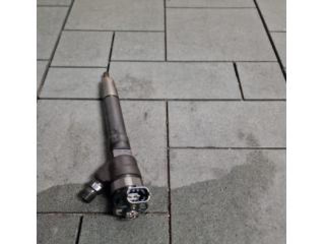 bontott NISSAN X-TRAIL III Porlasztó (1 db)