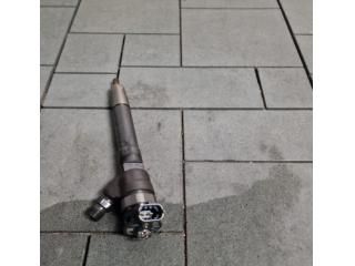 bontott NISSAN X-TRAIL III Porlasztó (1 db)