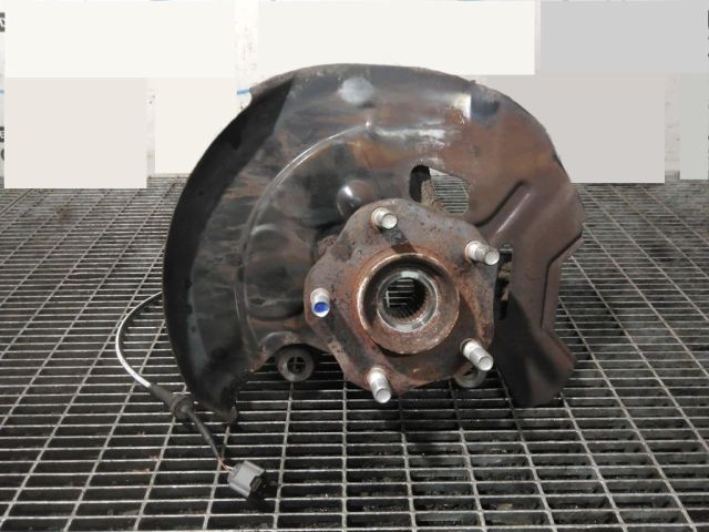 bontott NISSAN X-TRAIL III Bal első Csonkállvány