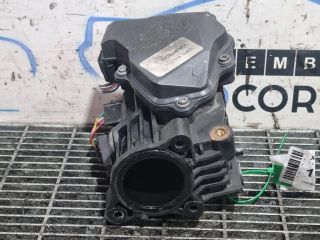 bontott NISSAN X-TRAIL III Fojtószelep (Elektromos)