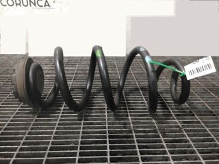 bontott NISSAN X-TRAIL III Hátsó Rugó