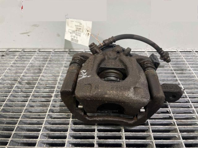 bontott NISSAN X-TRAIL III Jobb hátsó Féknyereg Munkahengerrel