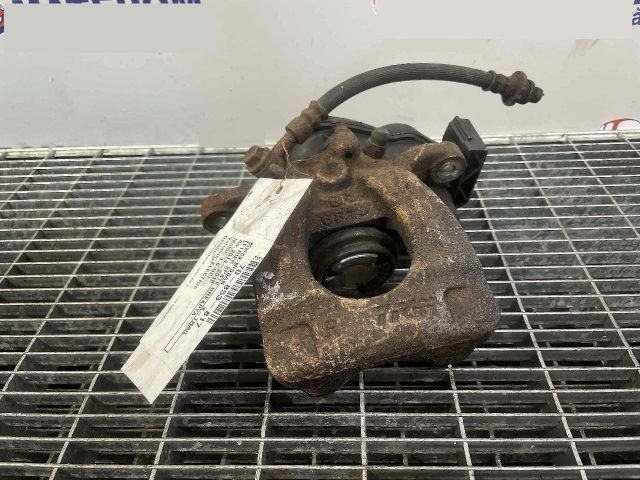 bontott NISSAN X-TRAIL III Jobb hátsó Féknyereg Munkahengerrel