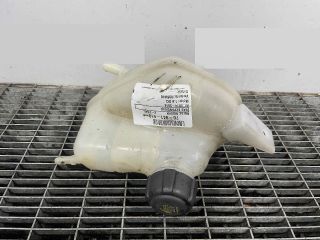 bontott NISSAN X-TRAIL III Kiegyenlítő Tartály