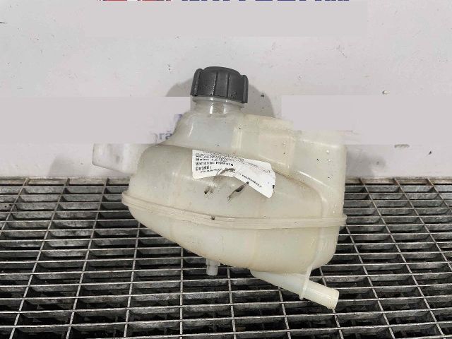 bontott NISSAN X-TRAIL III Kiegyenlítő Tartály