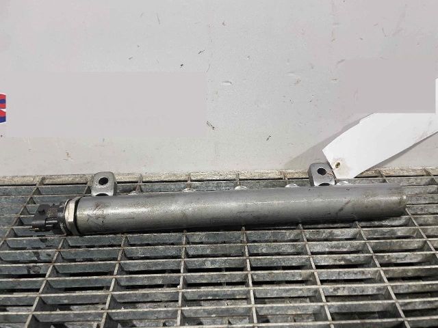 bontott NISSAN X-TRAIL III Közösnyomócső