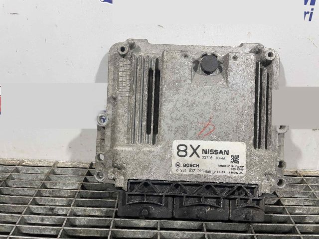 bontott NISSAN X-TRAIL III Motorvezérlő