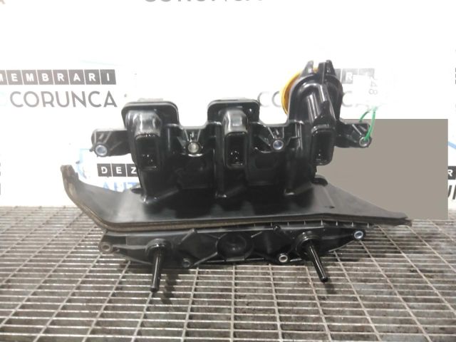 bontott NISSAN X-TRAIL III Szelepfedél