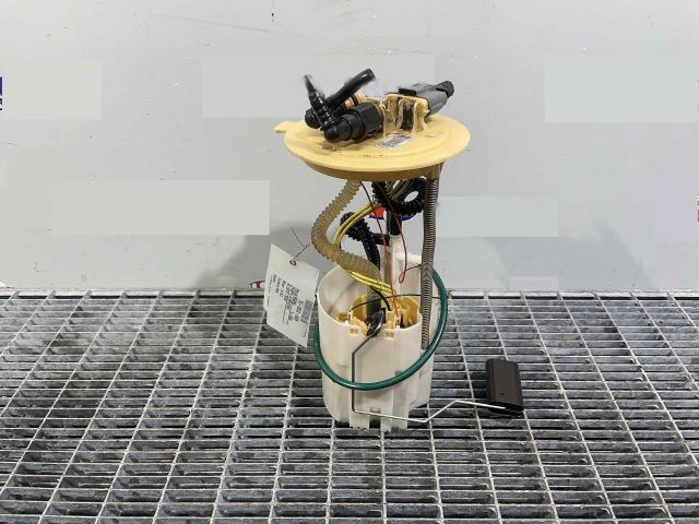 bontott NISSAN X-TRAIL III Üzemanyag Szivattyú