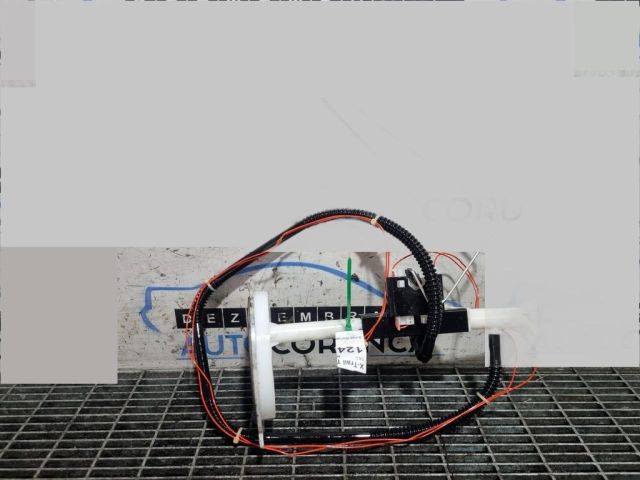 bontott NISSAN X-TRAIL III Üzemanyagszint Jeladó