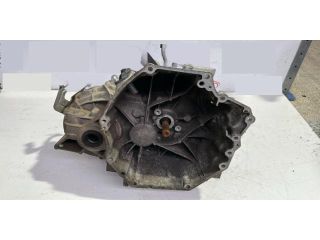 bontott NISSAN X-TRAIL III Váltó (Mechanikus)