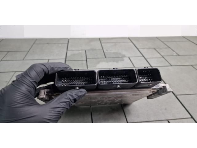 bontott NISSAN X-TRAIL III Motorvezérlő