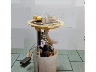 bontott NISSAN X-TRAIL III Üzemanyag Szivattyú