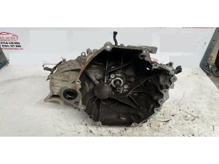 bontott NISSAN X-TRAIL III Váltó (Mechanikus)