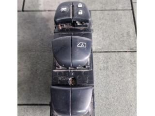 bontott NISSAN X-TRAIL III Ablakemelő Kapcsoló Négyes / Kettes