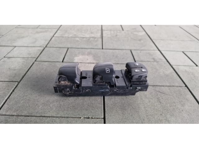 bontott NISSAN X-TRAIL III Ablakemelő Kapcsoló Négyes / Kettes