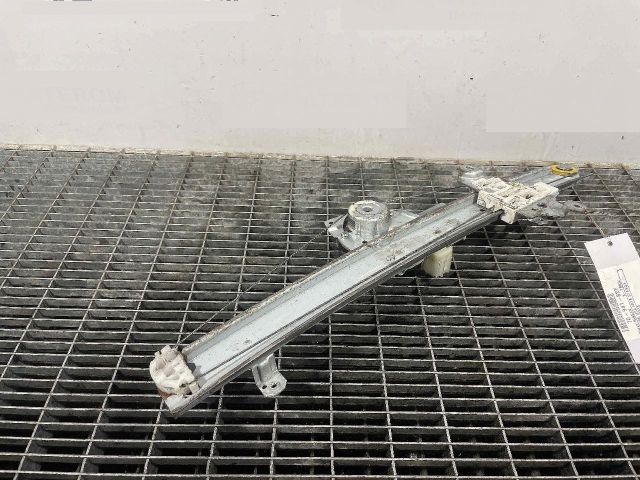 bontott NISSAN X-TRAIL III Bal első Ablakemelő Szerkezet (Elektromos)