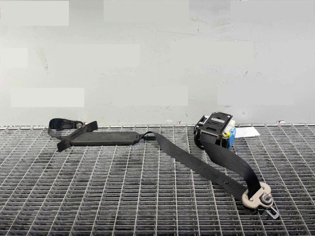 bontott NISSAN X-TRAIL III Bal első Biztonsági Öv