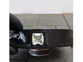 bontott NISSAN X-TRAIL III Bal első Hangszóró