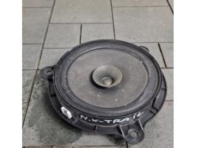 bontott NISSAN X-TRAIL III Bal első Hangszóró
