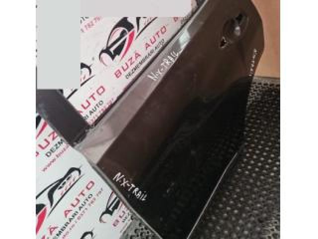 bontott NISSAN X-TRAIL III Bal hátsó Ajtó (Üres lemez)